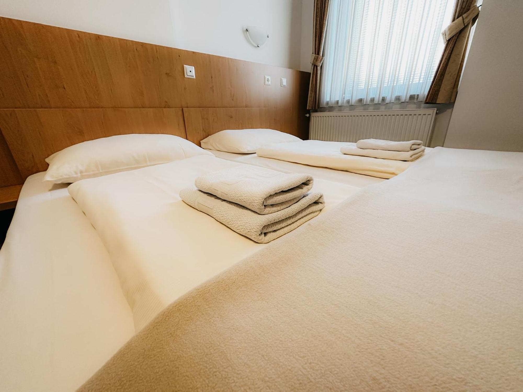 Hotel Oskar Zaplata Преддвор Экстерьер фото
