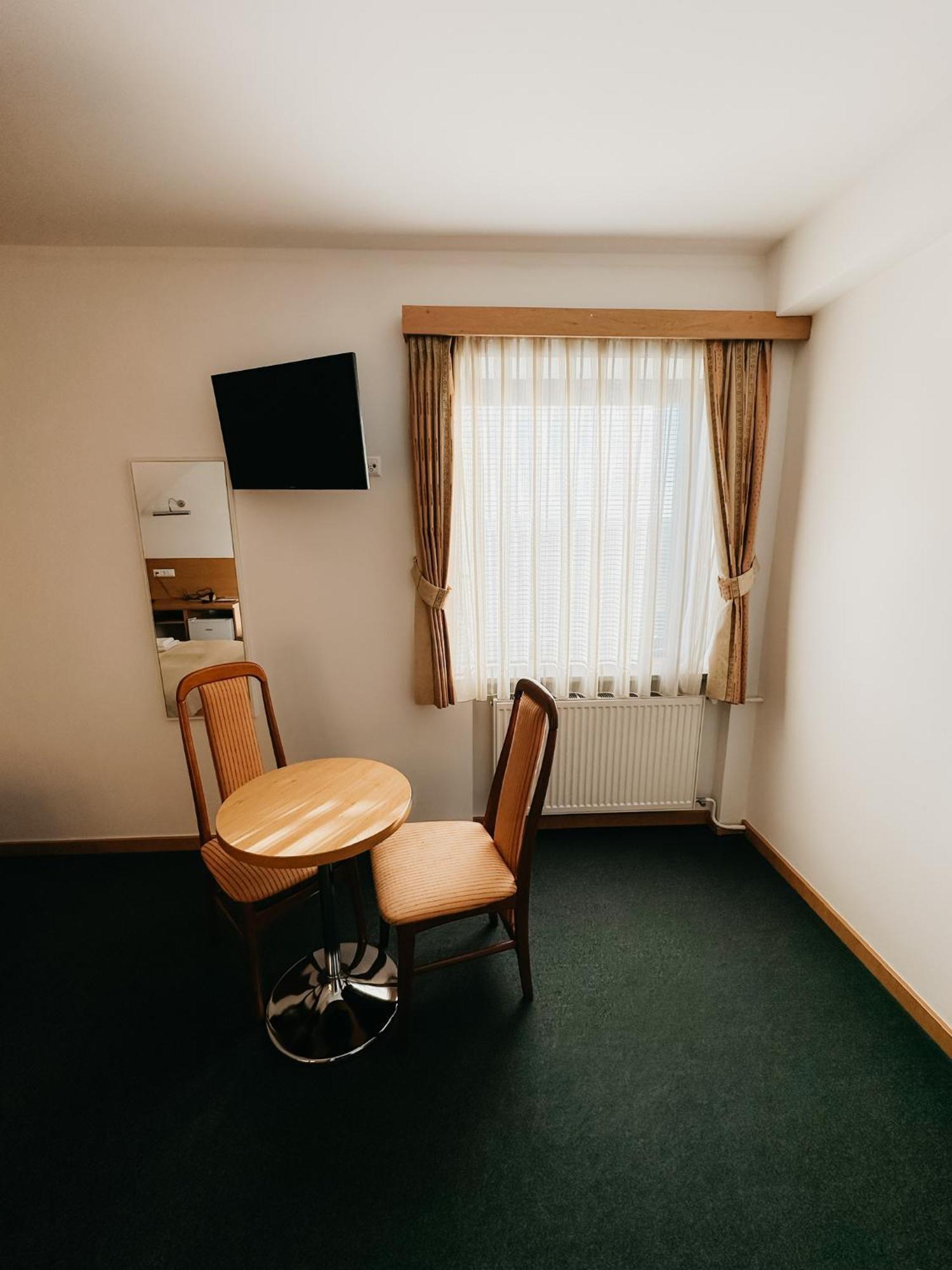 Hotel Oskar Zaplata Преддвор Номер фото