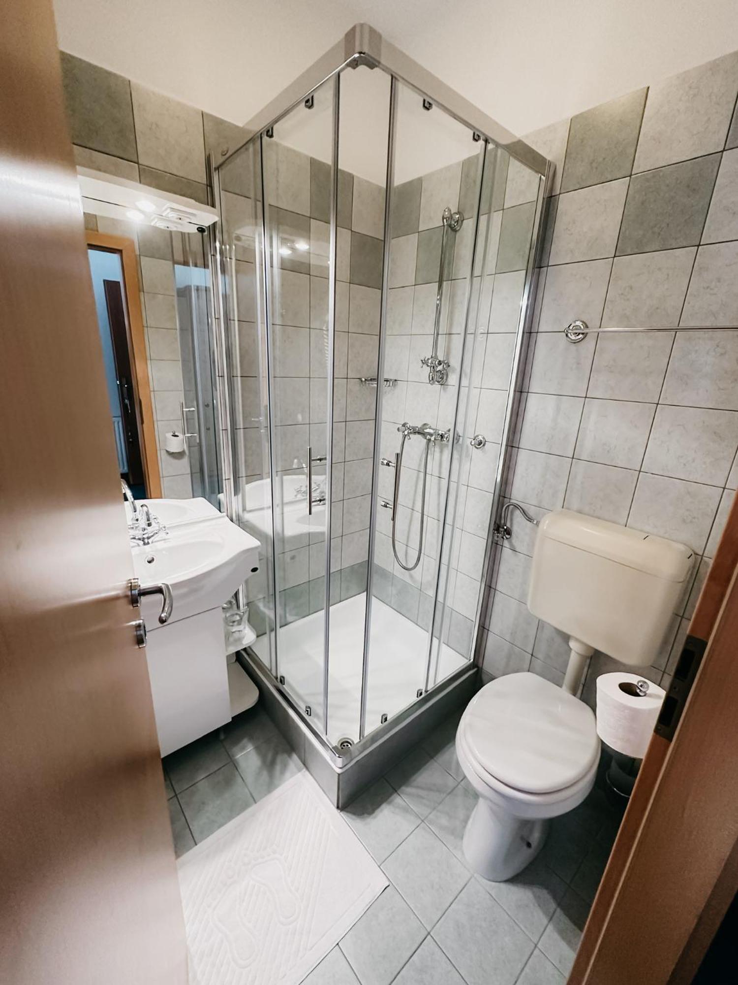 Hotel Oskar Zaplata Преддвор Экстерьер фото
