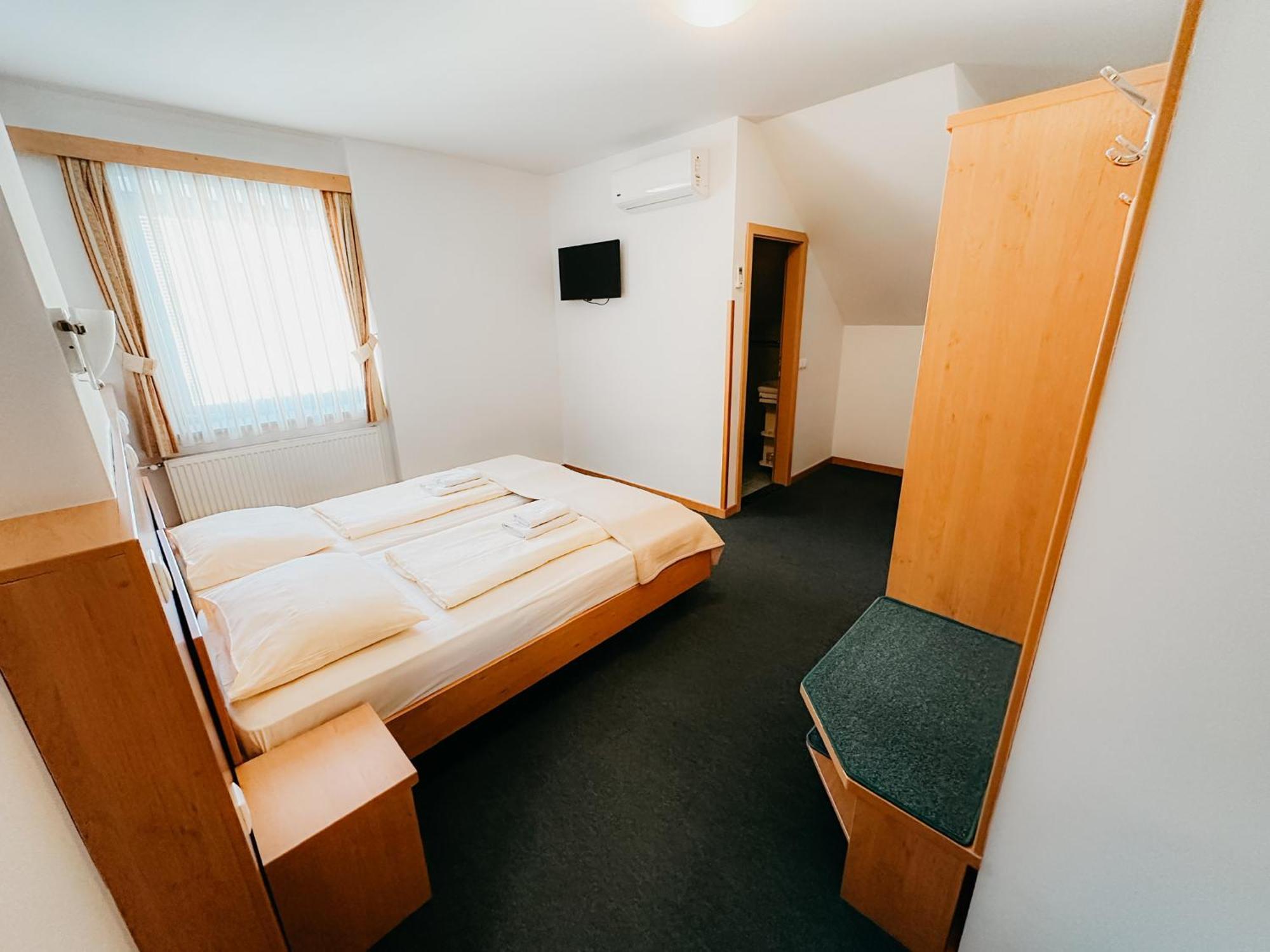 Hotel Oskar Zaplata Преддвор Экстерьер фото